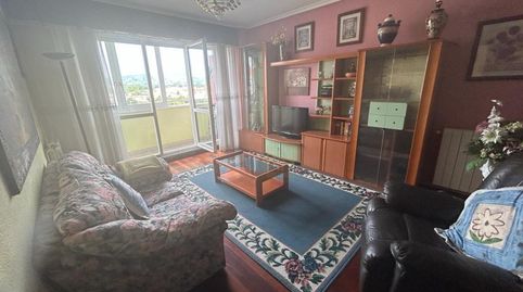 Foto 2 de Piso de alquiler en Torrelavega - Plaza Autonomías, Nueva Ciudad, Torrelavega