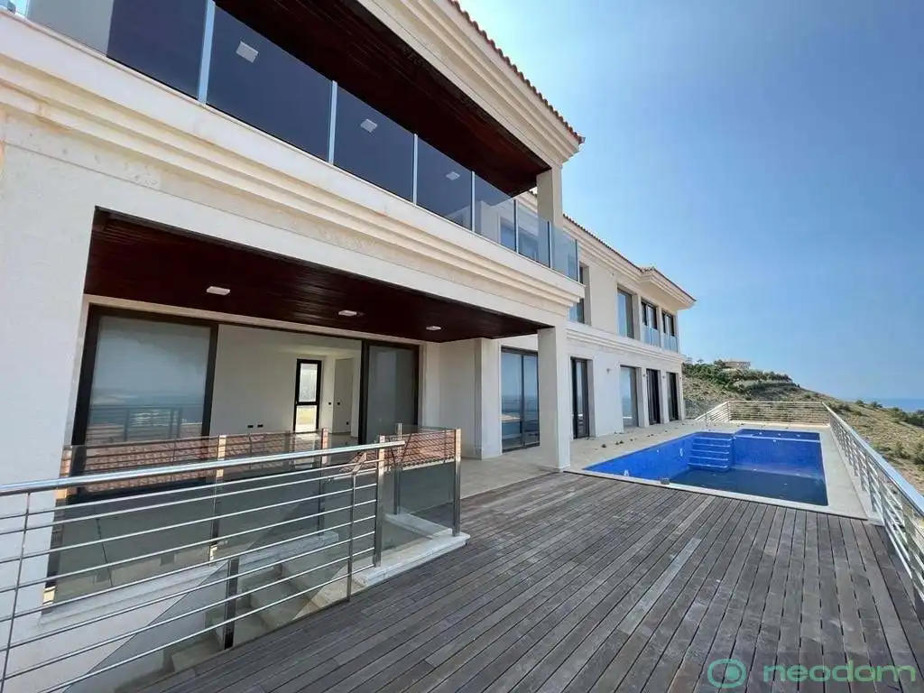 Casa amb piscina en venda a Avenida Tokio, imagen 2
