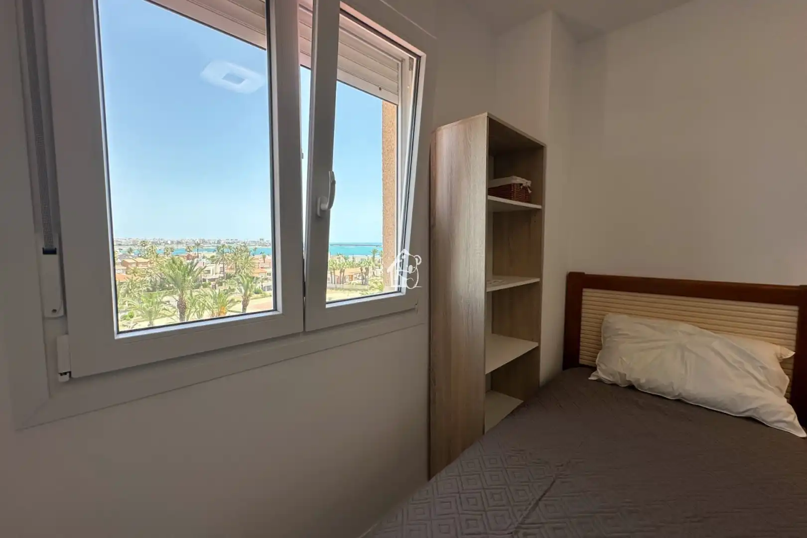 Bedroom of Apartments for rent in Torrevieja  with Furnished, Oven and Washing machine