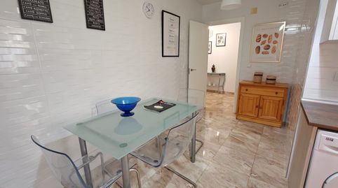 Foto 3 von Wohnung zur Miete in Calle Nápoles, Sur - PAU 4, Móstoles