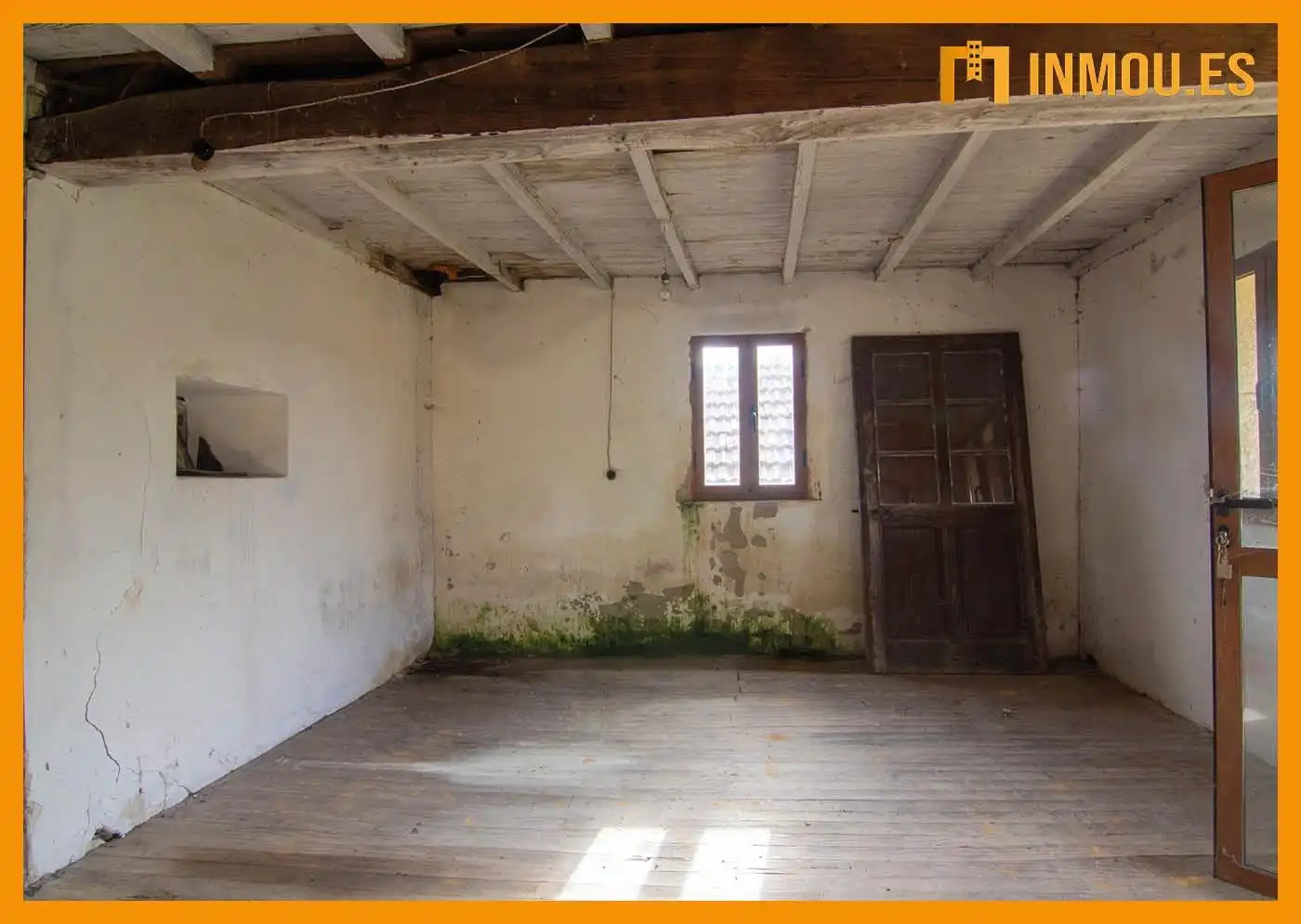 Casa adosada en venda en O Irixo