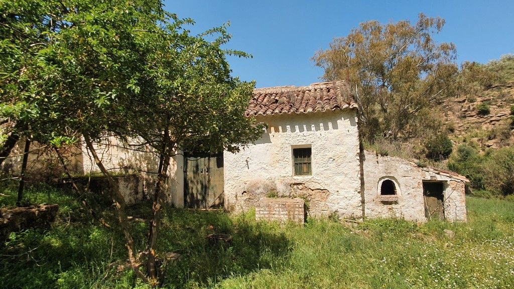Vista exterior de Finca rústica en venda en Málaga Capital amb Jardí privat i Forn