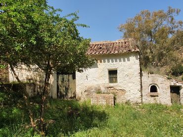 Casa rustica con giardino in vendita a Ciudad Jardín