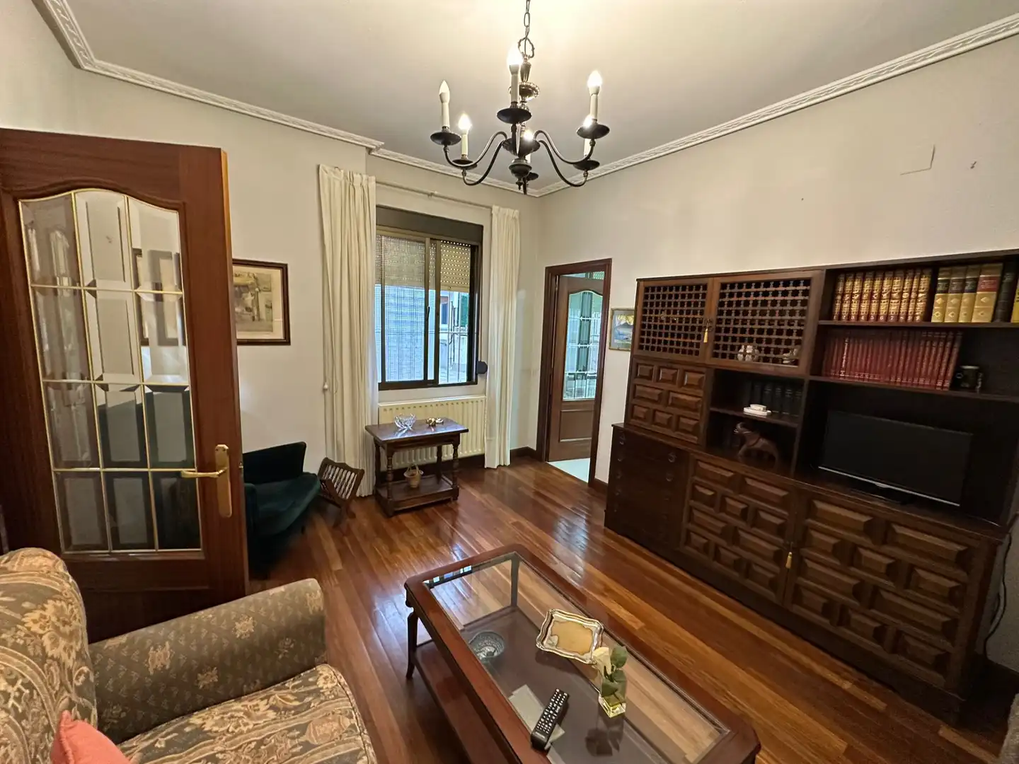 Living room of Flat for sale in Bilbao   with Oven, Washing machine and Balcony