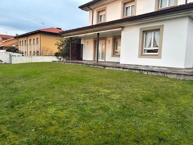 Houses for sale in DE LOS JAZMINES, 368, Somió