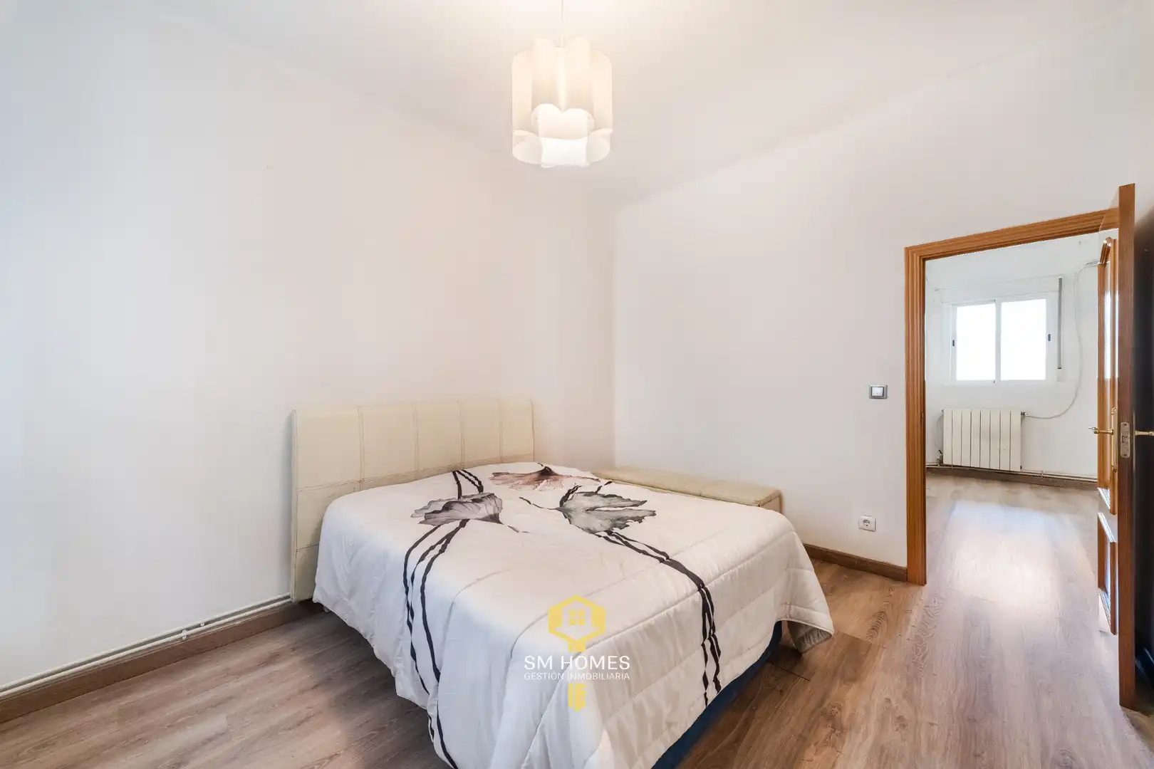 Bedroom of Flat for sale in Madrid  with Air Conditioner, Heating and Oven