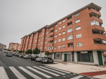 Appartamento con piscina in vendita a AGUSTÍN RODRÍGUEZ SAHAGÚN 50