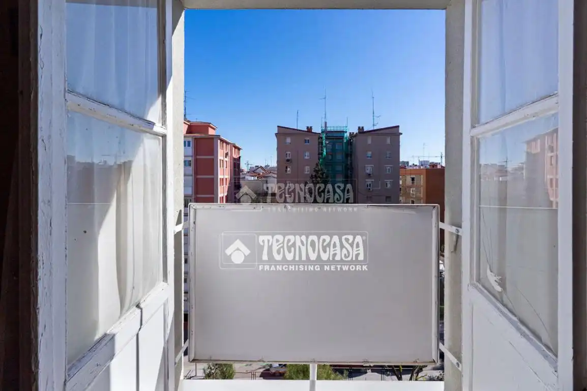 Terraza de Piso en venta en Madrid con Balcón