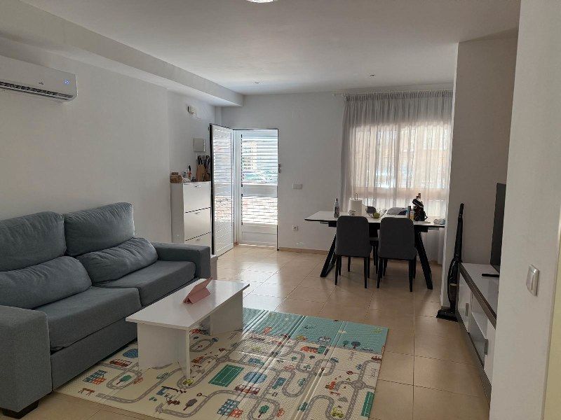 Sala d'estar de Planta baixa en venda en Cullera amb Aire condicionat, Calefacció i Moblat