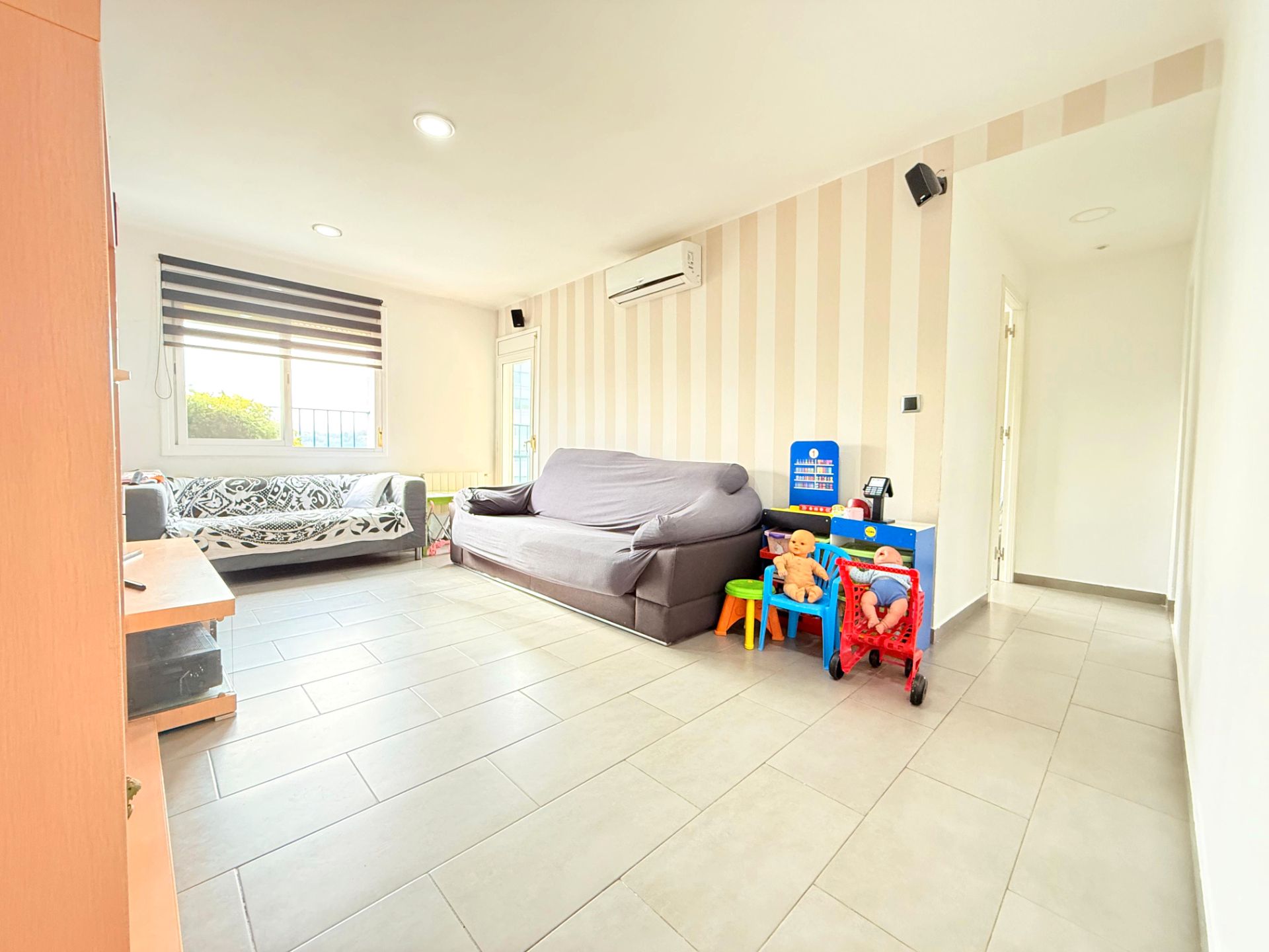 Sala de estar de Piso en venta en Granollers con Aire acondicionado, Calefacción y Balcón