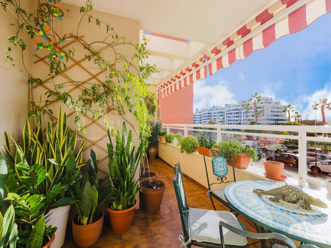 Pis en venda a Carril del Capitán, 11, Teatinos