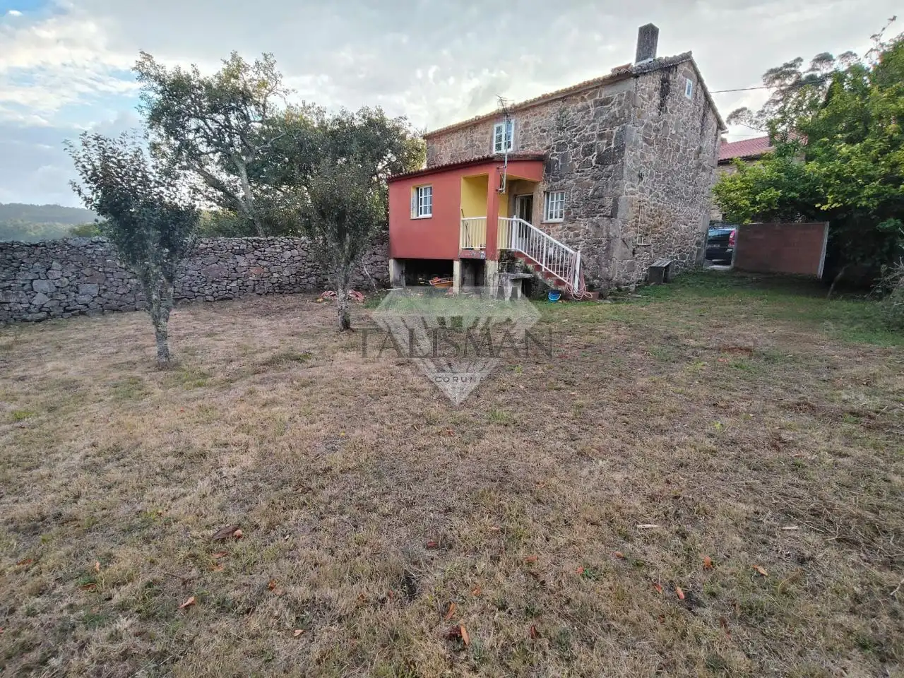 Maison avec jardin à vendre à Mouzo