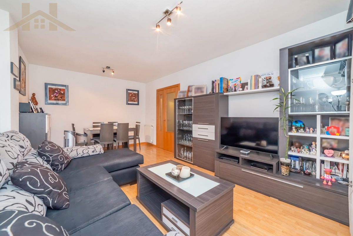 Living room of Flat for sale in Pinto  with Air Conditioner, Heating and Parquet flooring