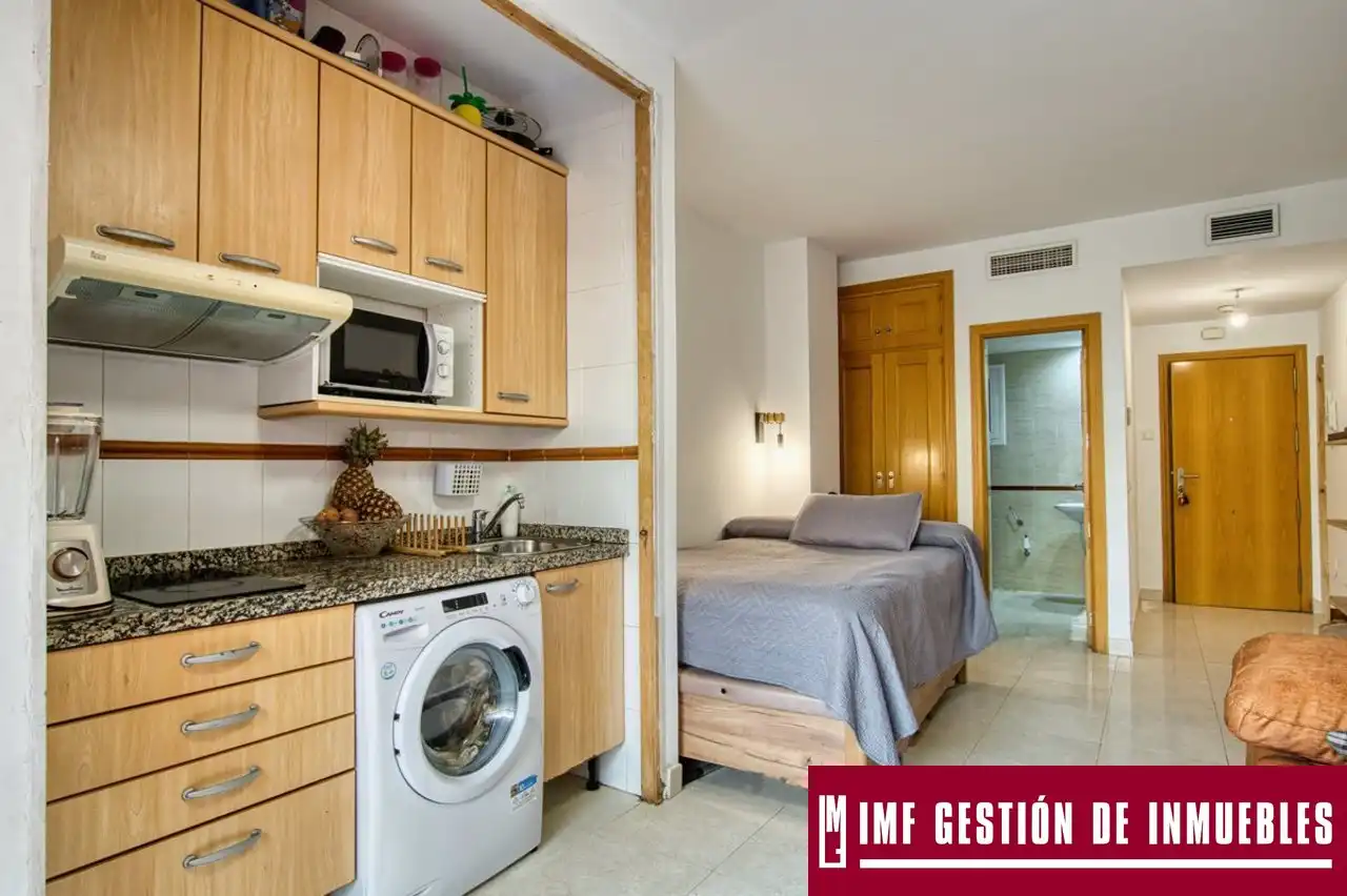 Schlafzimmer von Wohnung zum Verkauf in Rincón de la Victoria mit Terrasse, Möbliert und Gemeinschaftspool