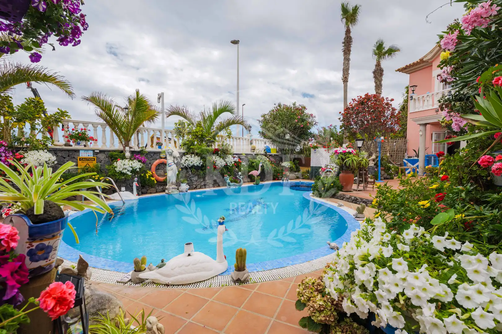 Piscina de Casa o chalet en venta en Granadilla de Abona con Aire acondicionado, Calefacción y Jardín privado