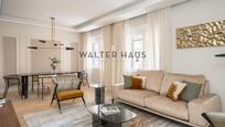 Living room of Flat for sale in  Madrid Capital  with Air Conditioner, Heating and Furnished