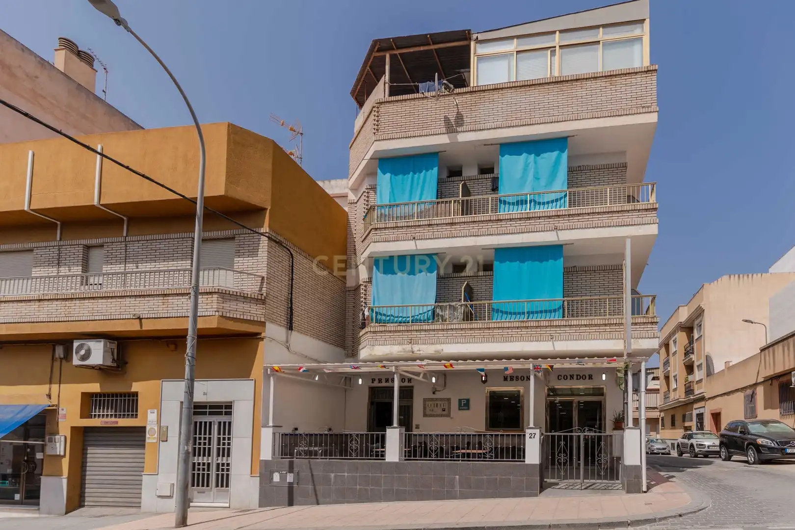 Vista exterior de Edifici en venda en Motril