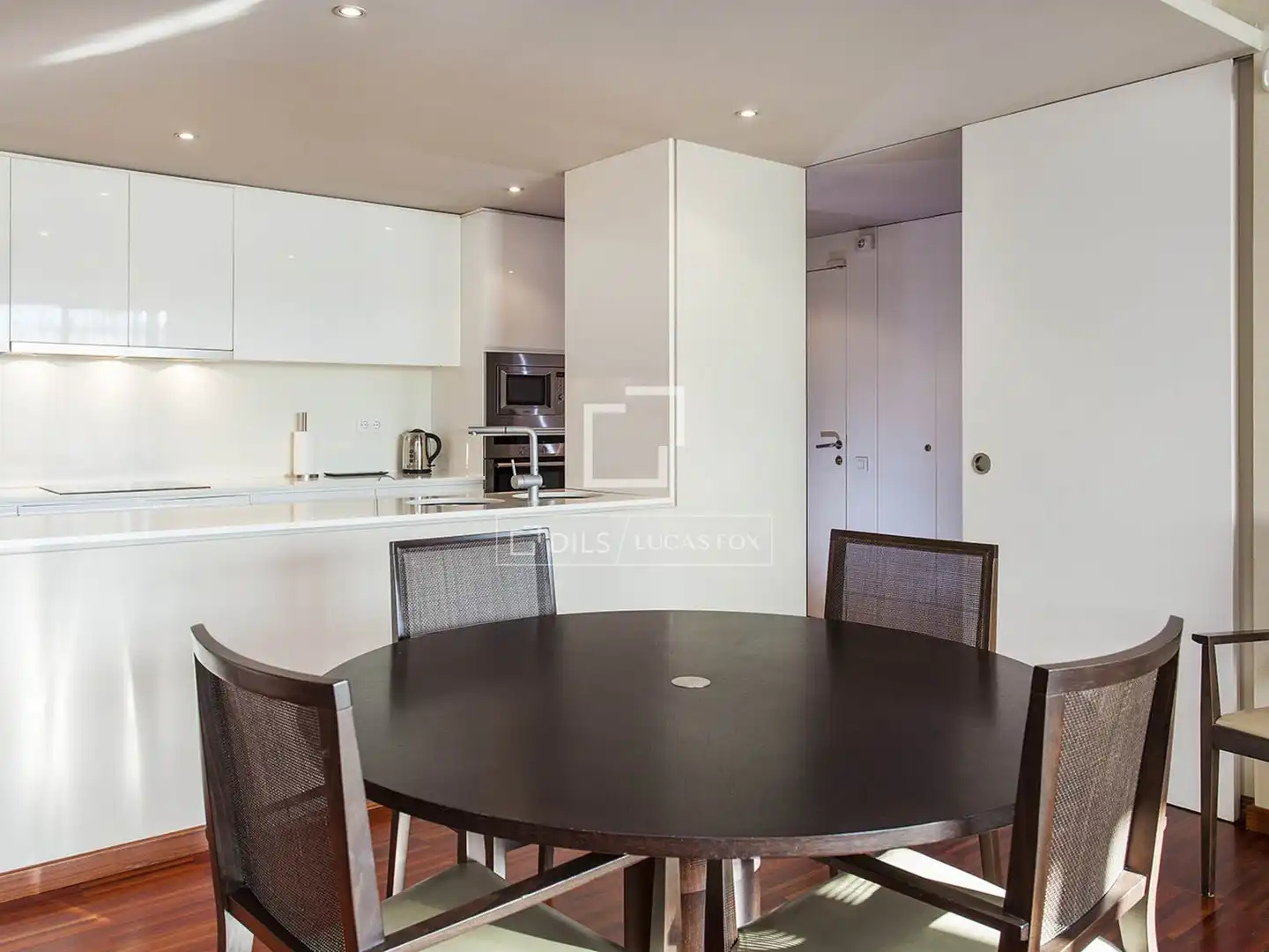 Kitchen of Attic for sale in Barcelona  with Air Conditioner, Parquet flooring and Terrace