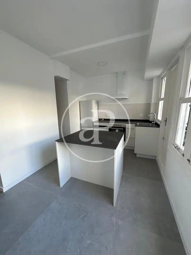 Küche von Wohnung zur Miete in Valencia mit Klimaanlage, Heizung und Terrasse