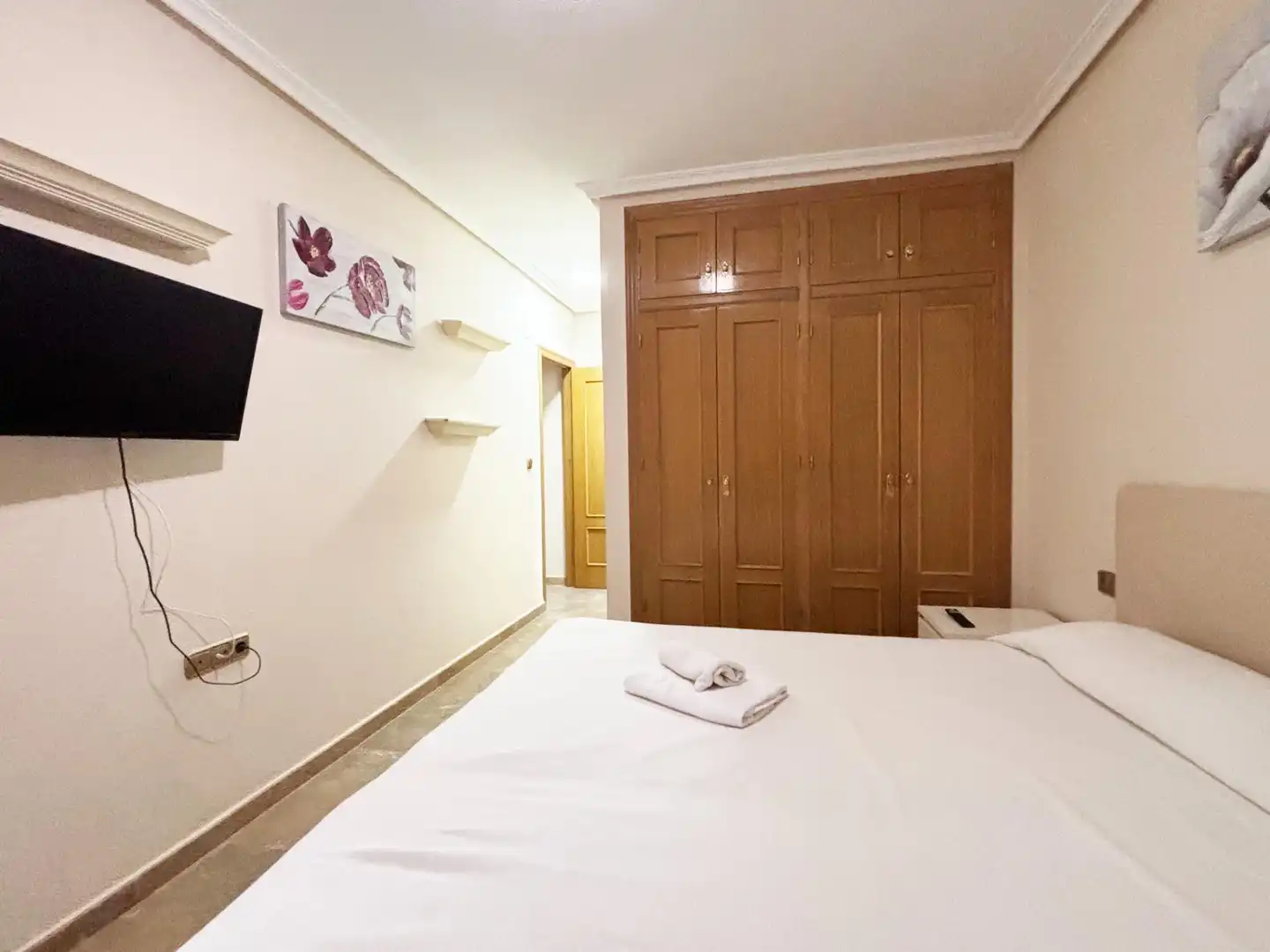 Habitación de Piso en venta en Torrevieja con Aire acondicionado, Terraza y Amueblado
