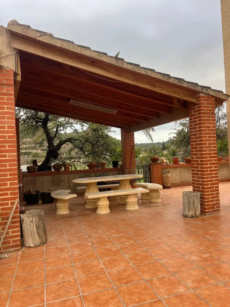 Chalet con piscina en venta en Relleu, imagen 4