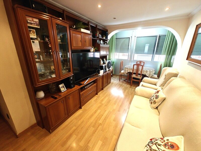 Sala d'estar de Pis en venda en Alcobendas amb Calefacció i Moblat
