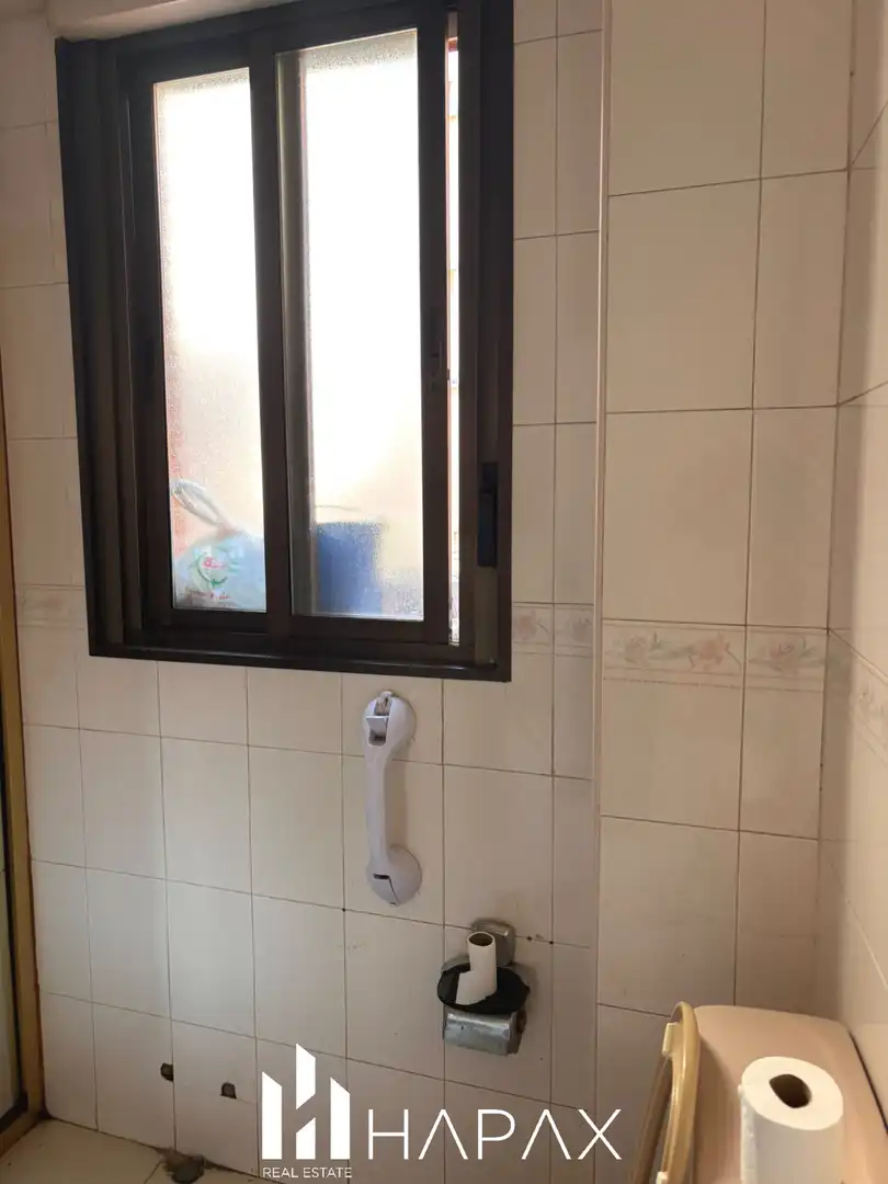 Bany de Pis en venda en Salamanca amb Calefacció, Traster i Balcó