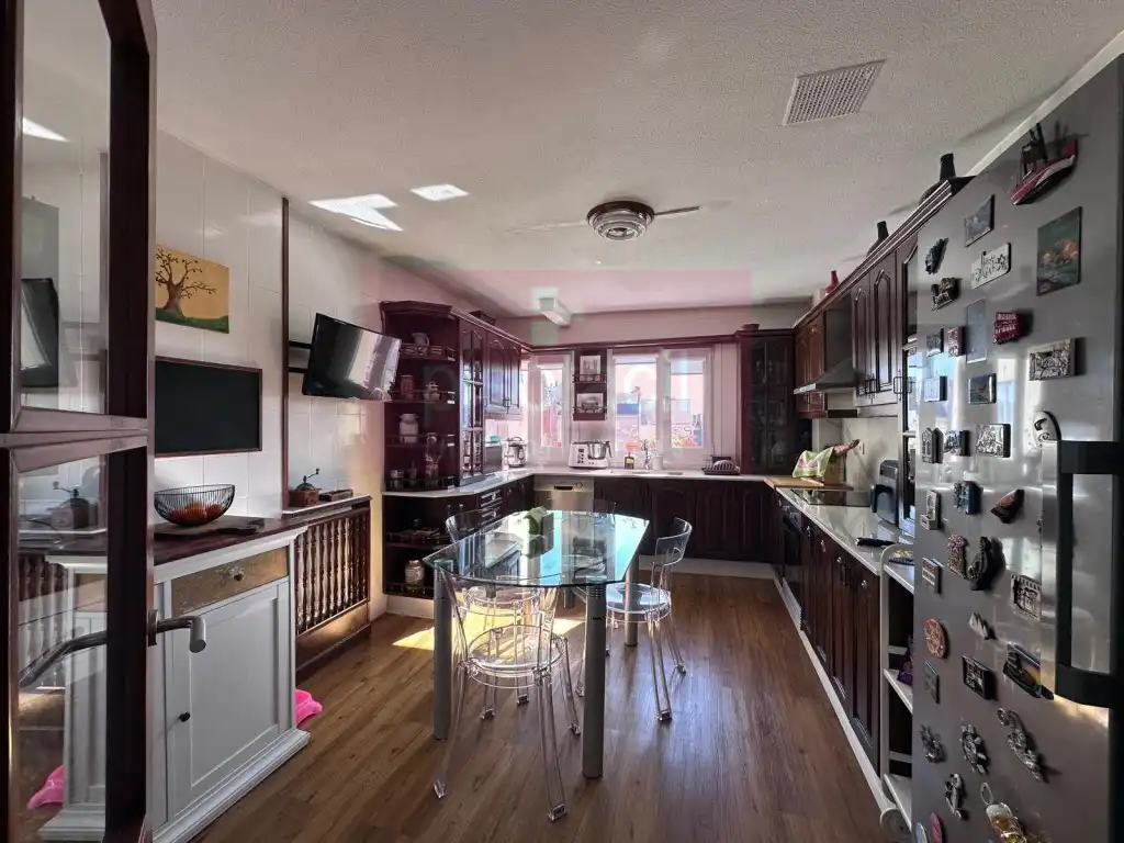 Kitchen of Flat for sale in Lugo
