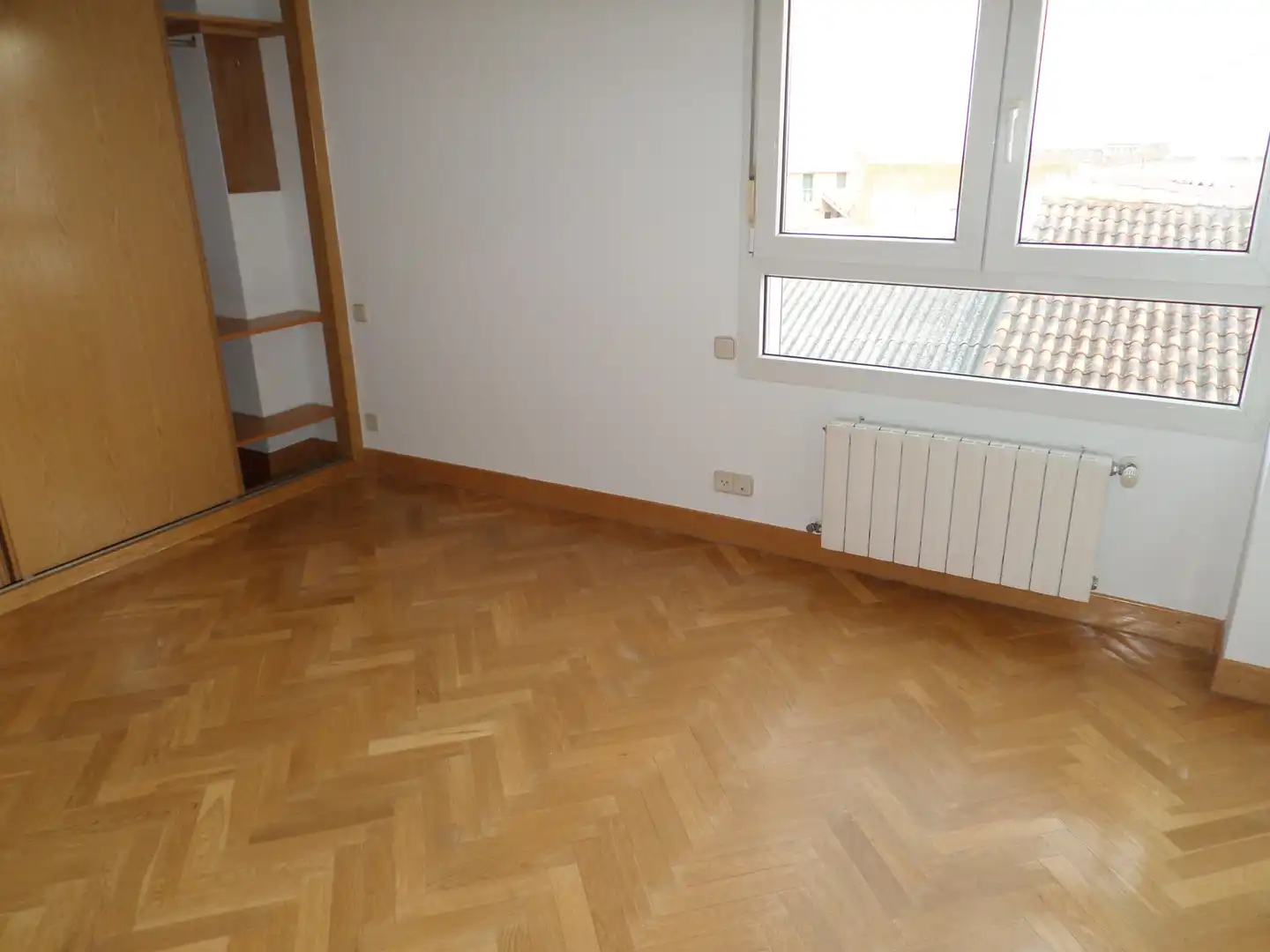 Habitación de Piso de alquiler en San Agustín del Guadalix con Aire acondicionado, Calefacción y Parquet
