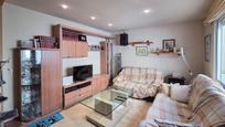 Sala d'estar de Casa o xalet en venda en Tudela amb Aire condicionat, Calefacció i Terrassa