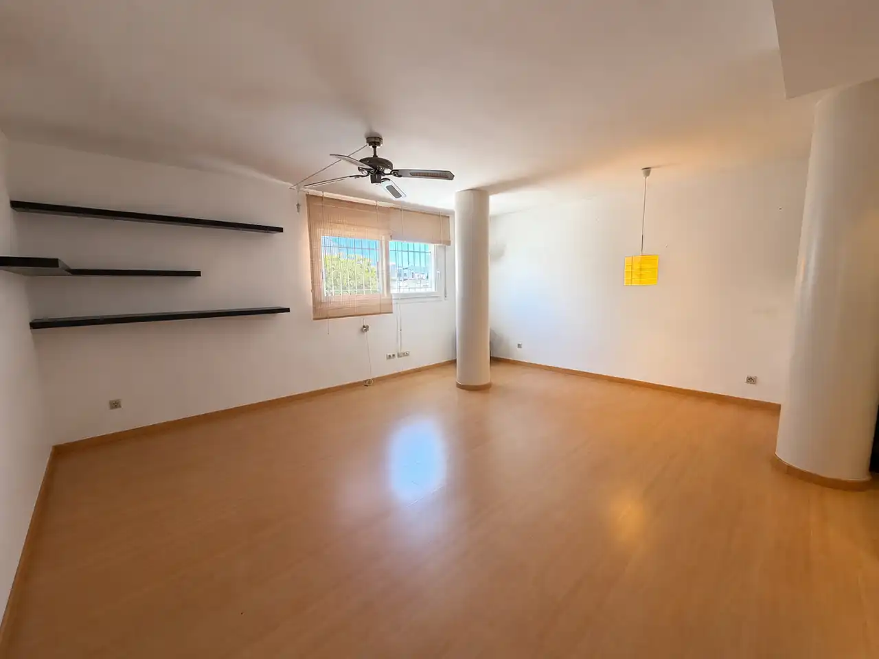 Apartamento con piscina en venta en Carrer del Port Marina 2, imagen 2