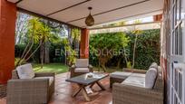 Terrassa de Casa o xalet en venda en Mairena del Aljarafe amb Aire condicionat, Calefacció i Jardí privat