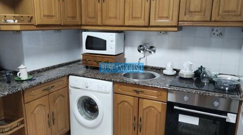 Foto 2 de Piso de alquiler en Residencia, Logroño