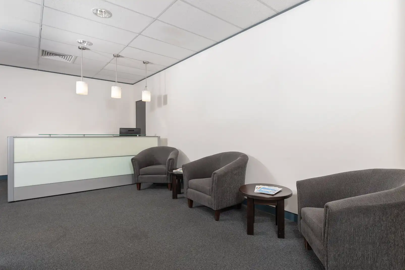 Office for rent in Vigo   with Air Conditioner, Heating and Furnished