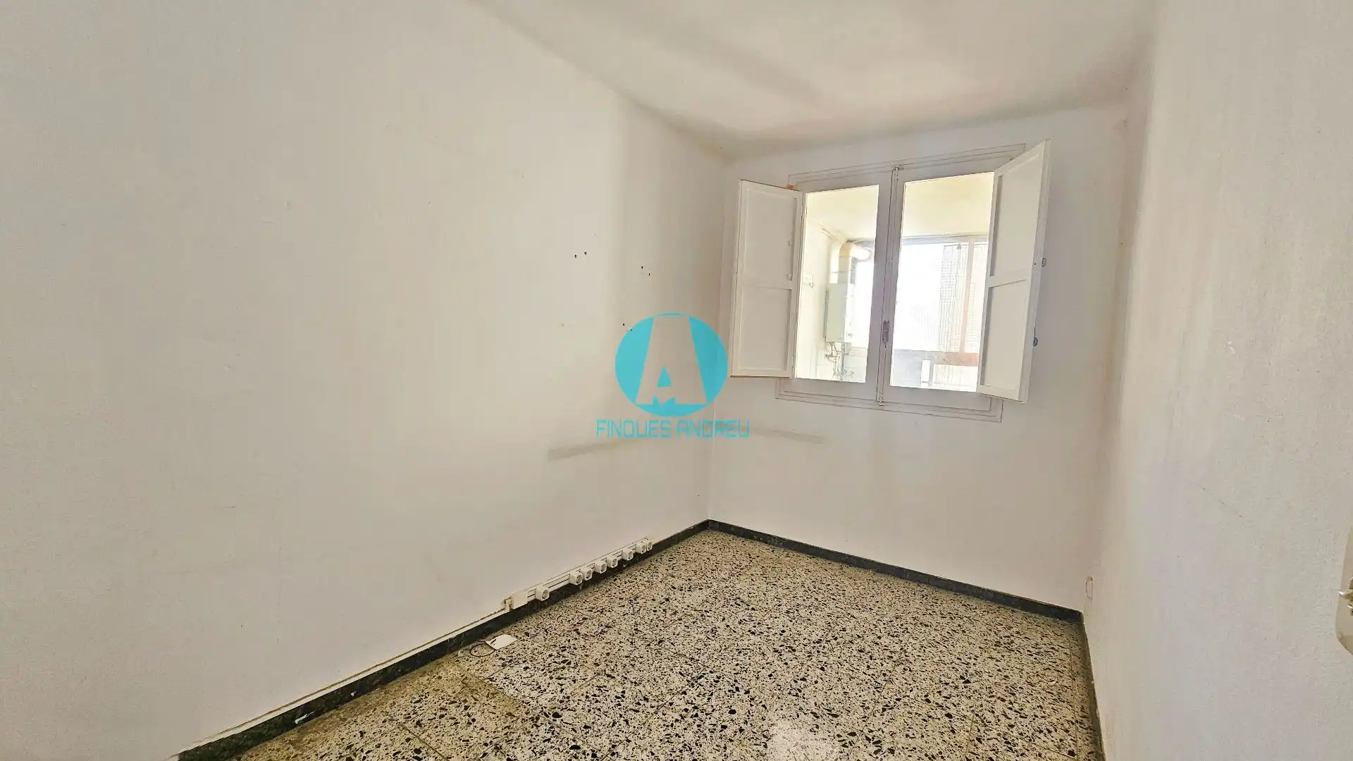 Bedroom of Flat for sale in Mataró