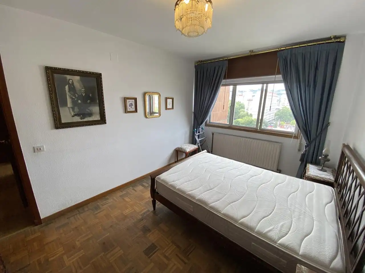 Habitación de Piso en venta en A Coruña Capital  con Calefacción y Trastero