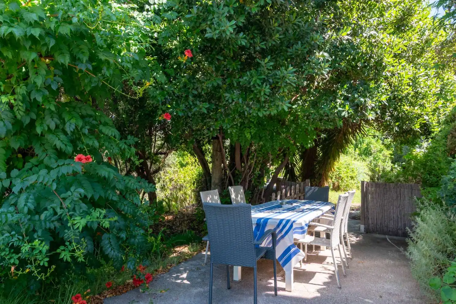 Terrassa de Finca rústica en venda en Lecrín amb Piscina