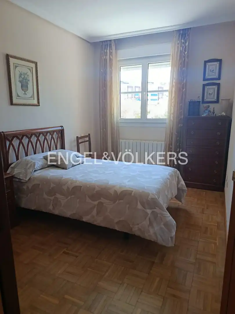 Bedroom of Flat for rent in Madrid  with Heating and Pets allowed
