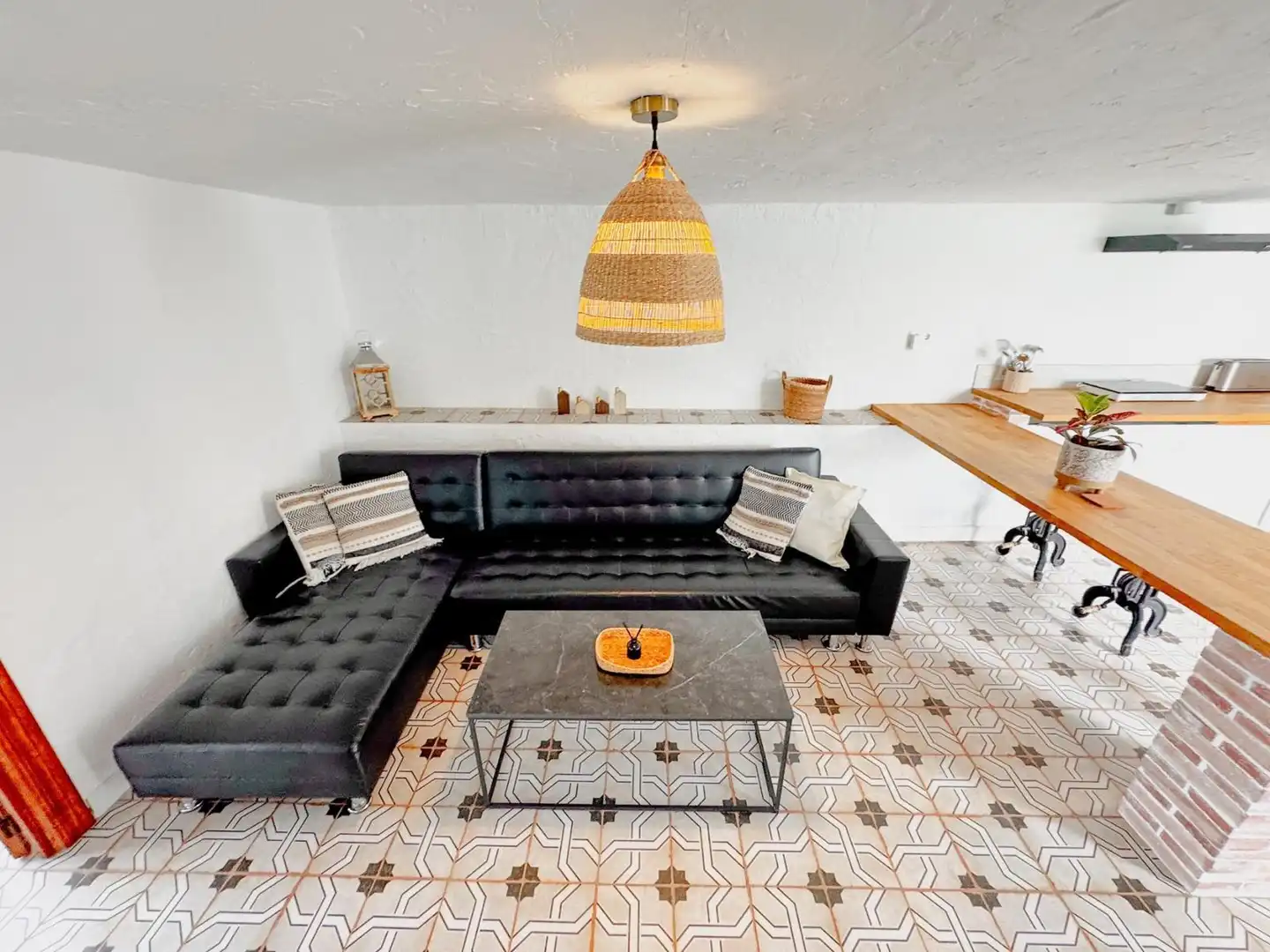 Sala de estar de Casa o chalet en venta en Nerja con Aire acondicionado, Jardín privado y Terraza