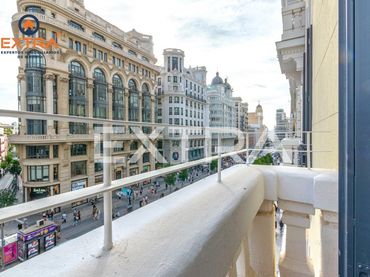 Wohnung mit Balkon zur Miete in Calle Gran Vía