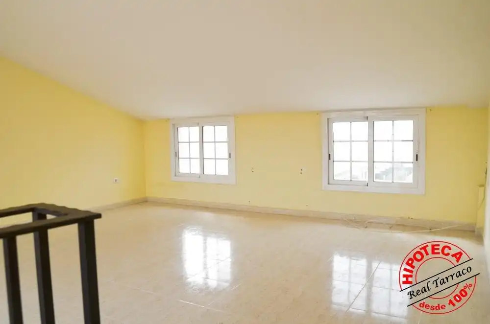 Sala de estar de Casa adosada en venta en Calafell con Piscina comunitaria