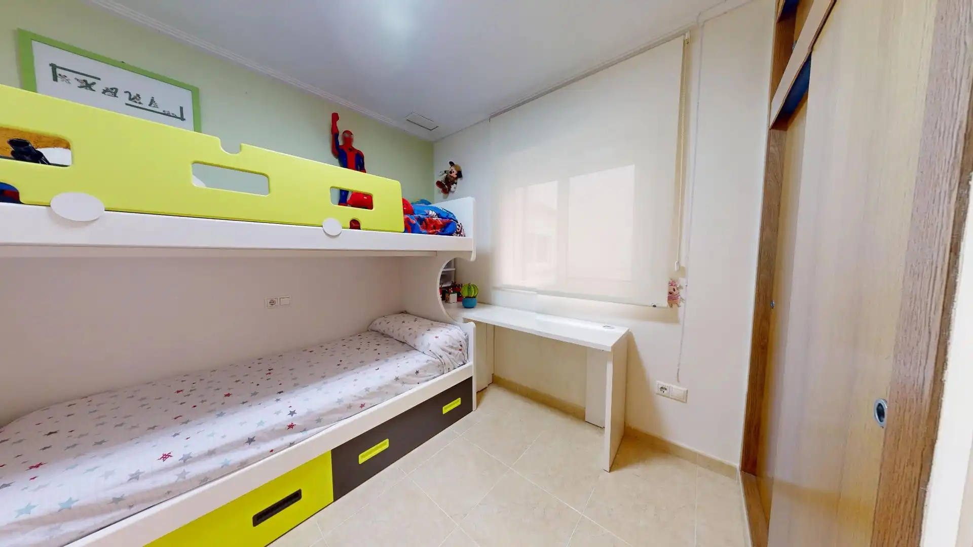 Bedroom of Flat for sale in Elche / Elx