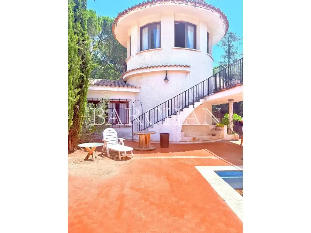Jardín de Casa o chalet en venta en Boadilla del Monte con Jardín privado, Piscina y Lavadora