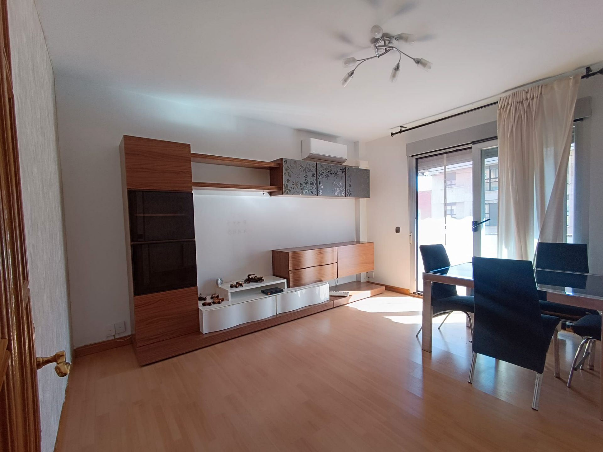 Living room of Flat for sale in Guadalajara Capital  with Air Conditioner, Heating and Parquet flooring