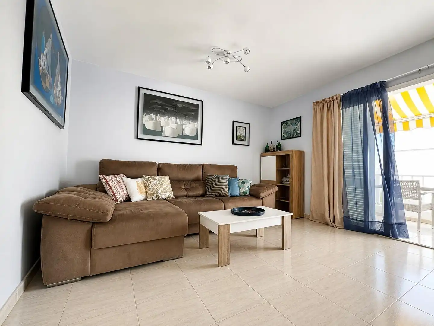 Wohnzimmer von Maisonette zum Verkauf in Teguise