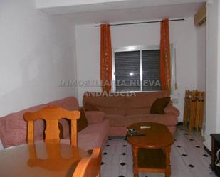 Sala d'estar de Pis de lloguer en  Almería Capital amb Aire condicionat, Calefacció i Moblat
