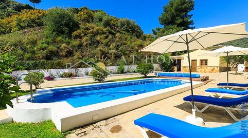 Fantástica villa de 4 dormitorios sobre Punta Lara en Nerja