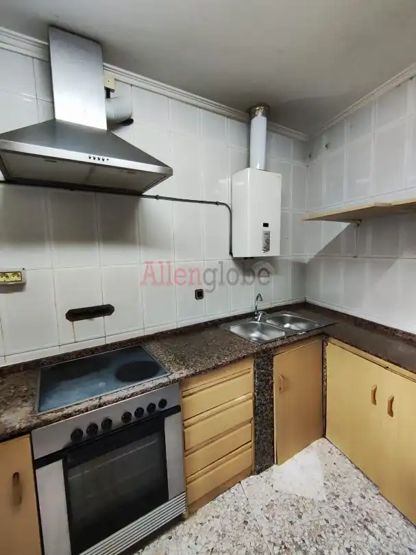 Cuina de Casa o xalet en venda en Oviedo 