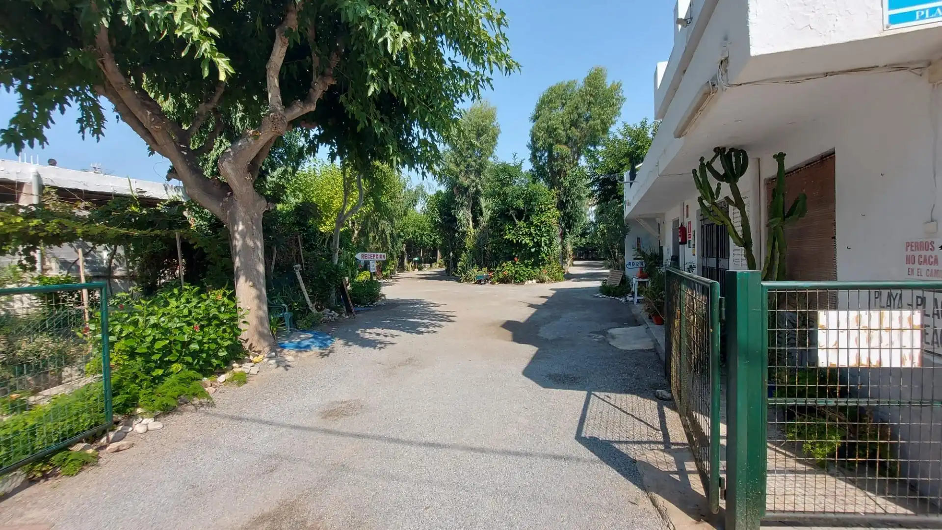 Vista exterior de Residencial en venda en Adra