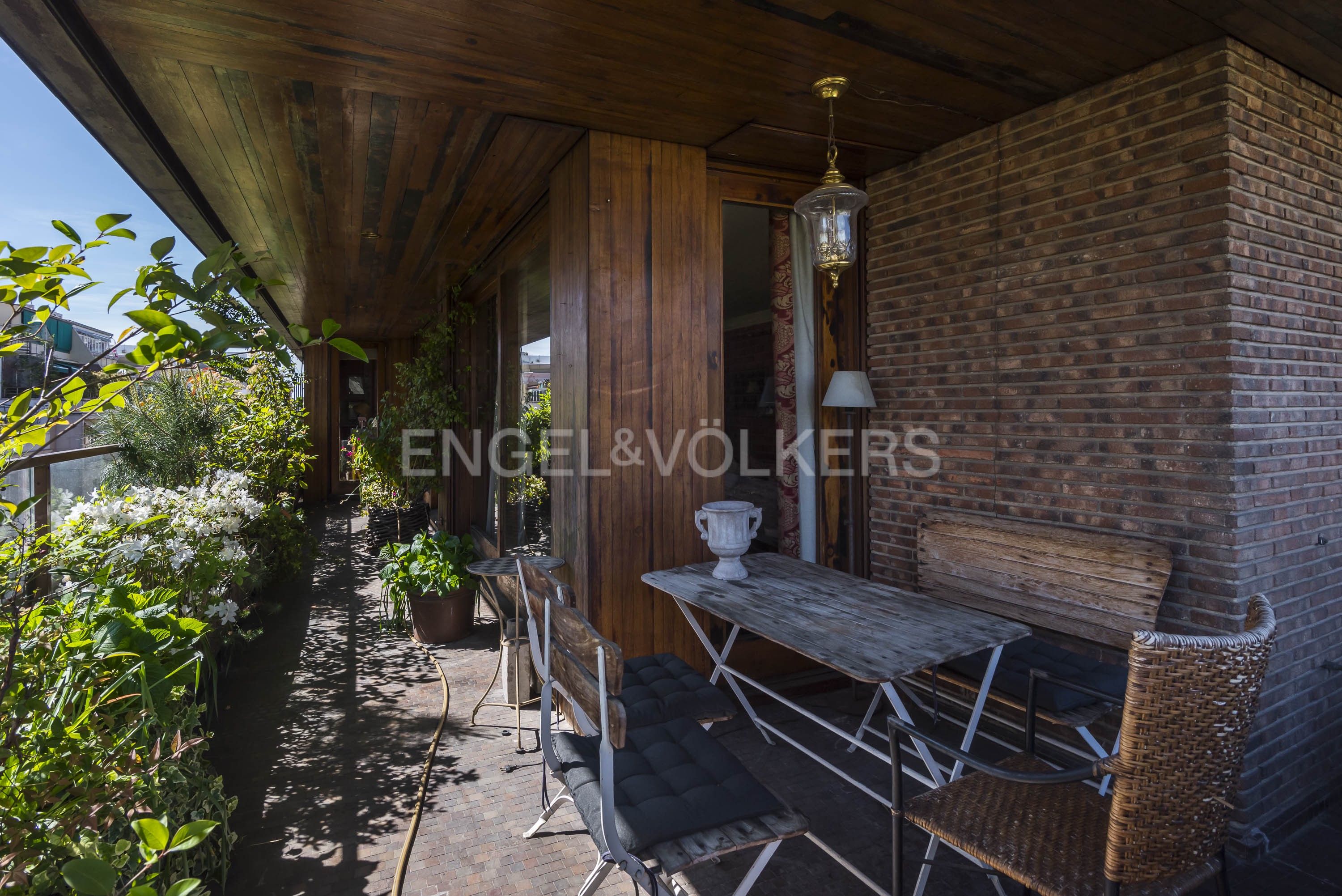Terrassa de Apartament en venda en  Madrid Capital amb Aire condicionat, Calefacció i Parquet